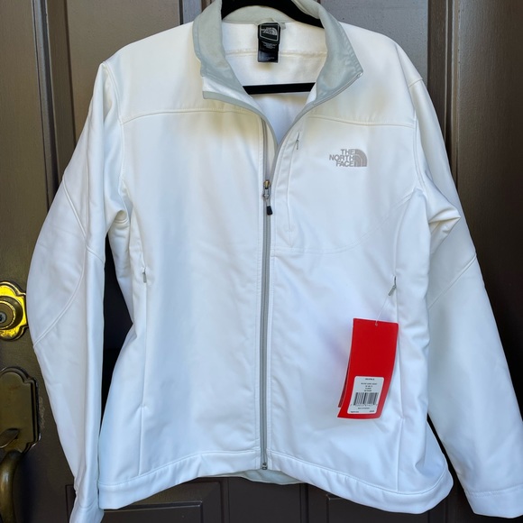 North Face Women’s Apex Bionic Jacket - Picture 6 of 9